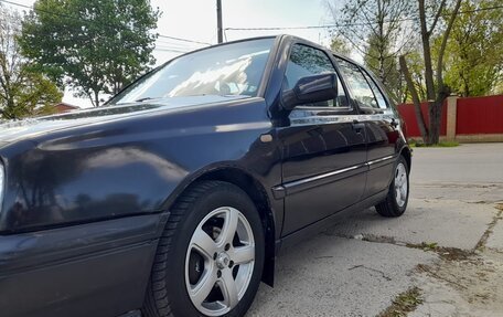 Volkswagen Golf III, 1997 год, 305 000 рублей, 18 фотография