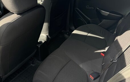 KIA Rio III рестайлинг, 2015 год, 860 000 рублей, 12 фотография