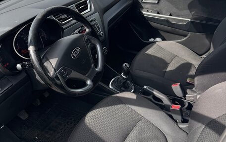 KIA Rio III рестайлинг, 2015 год, 860 000 рублей, 8 фотография