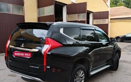 Mitsubishi Pajero Sport III рестайлинг, 2017 год, 3 100 000 рублей, 5 фотография