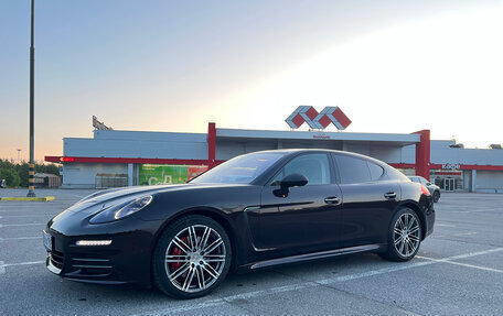 Porsche Panamera II рестайлинг, 2015 год, 2 985 000 рублей, 2 фотография