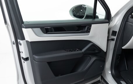Porsche Cayenne III, 2025 год, 16 390 000 рублей, 8 фотография