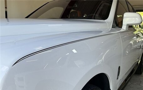 Rolls-Royce Cullinan, 2024 год, 44 350 000 рублей, 3 фотография