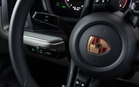 Porsche Cayenne III, 2025 год, 16 390 000 рублей, 14 фотография