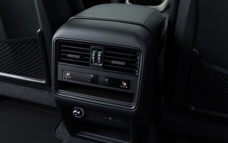 Porsche Cayenne III, 2025 год, 16 390 000 рублей, 25 фотография