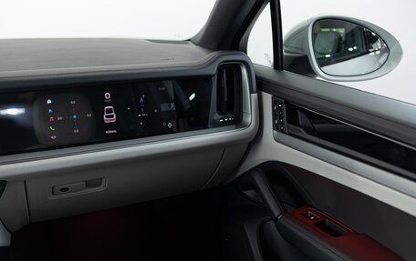 Porsche Cayenne III, 2025 год, 16 390 000 рублей, 19 фотография