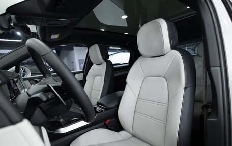 Porsche Cayenne III, 2025 год, 16 390 000 рублей, 10 фотография