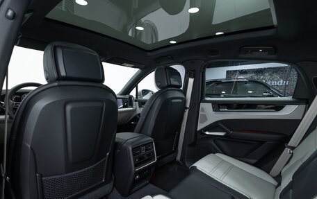 Porsche Cayenne III, 2025 год, 16 390 000 рублей, 23 фотография