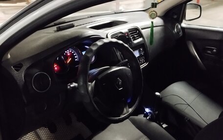 Renault Logan II, 2017 год, 480 000 рублей, 12 фотография