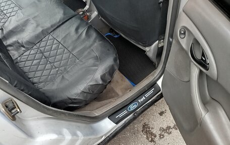 Ford Focus IV, 2003 год, 210 000 рублей, 4 фотография