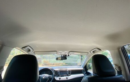 Toyota RAV4, 2014 год, 2 300 000 рублей, 16 фотография