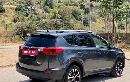 Toyota RAV4, 2014 год, 2 300 000 рублей, 6 фотография