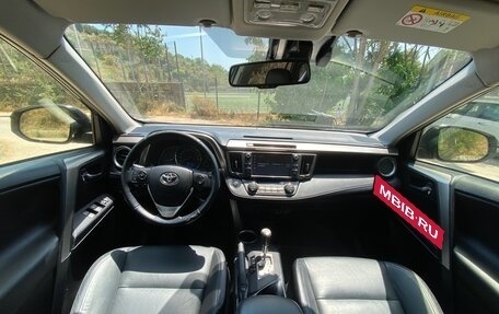 Toyota RAV4, 2014 год, 2 300 000 рублей, 12 фотография