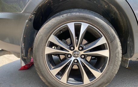 Toyota RAV4, 2014 год, 2 300 000 рублей, 25 фотография