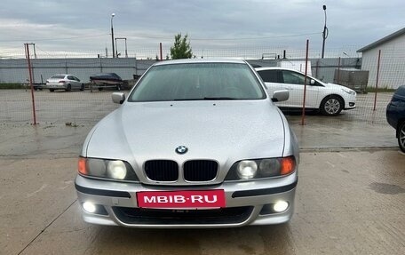 BMW 5 серия, 1999 год, 500 000 рублей, 2 фотография