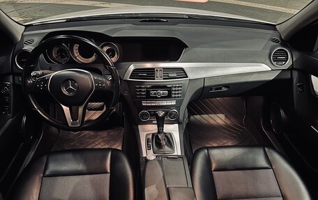 Mercedes-Benz C-Класс, 2012 год, 1 450 000 рублей, 10 фотография