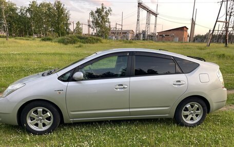 Toyota Prius, 2009 год, 1 223 000 рублей, 4 фотография