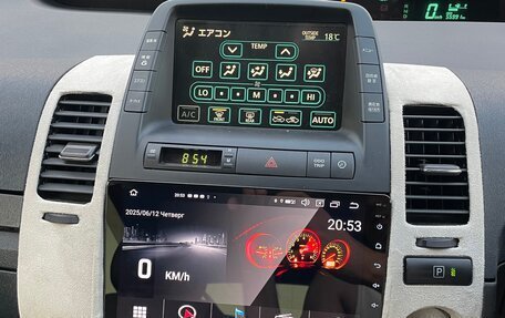 Toyota Prius, 2009 год, 1 223 000 рублей, 18 фотография
