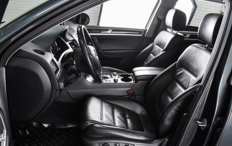 Volkswagen Touareg III, 2012 год, 2 629 000 рублей, 10 фотография