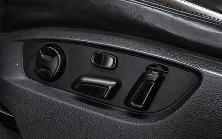 Volkswagen Touareg III, 2012 год, 2 629 000 рублей, 18 фотография