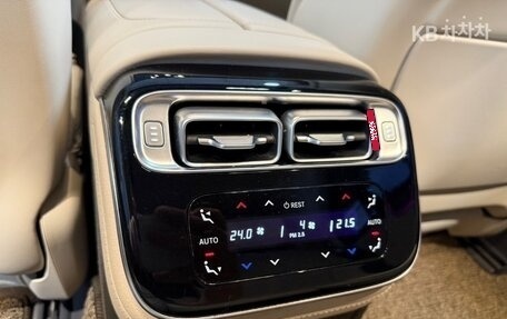 Mercedes-Benz S-Класс, 2022 год, 6 600 000 рублей, 17 фотография