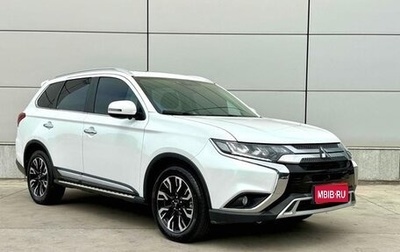 Mitsubishi Outlander III рестайлинг 3, 2021 год, 2 497 548 рублей, 1 фотография