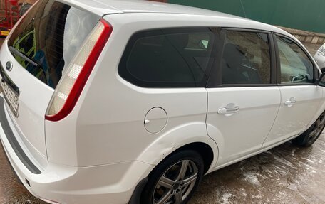 Ford Focus II рестайлинг, 2010 год, 550 000 рублей, 3 фотография