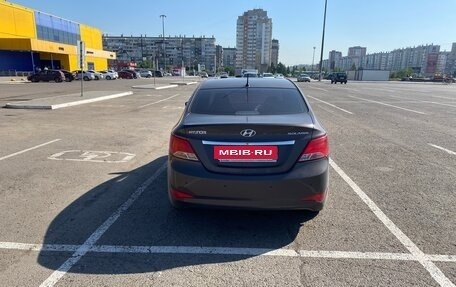 Hyundai Solaris II рестайлинг, 2015 год, 500 000 рублей, 3 фотография
