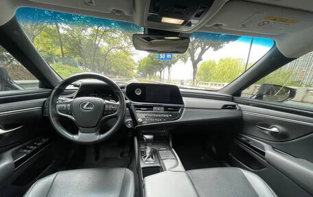 Lexus ES VII, 2022 год, 2 553 027 рублей, 9 фотография