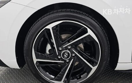Hyundai Avante, 2022 год, 2 050 000 рублей, 5 фотография