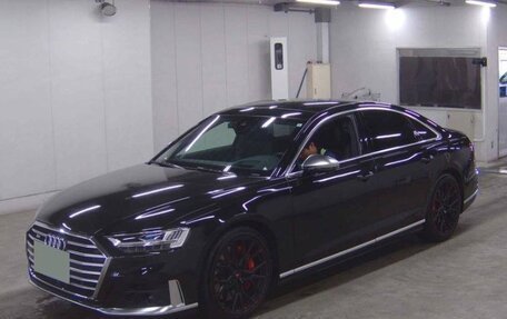 Audi S8, 2022 год, 7 150 000 рублей, 3 фотография