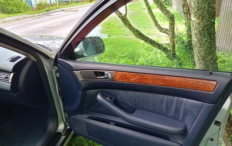 Audi A6, 1998 год, 550 000 рублей, 10 фотография