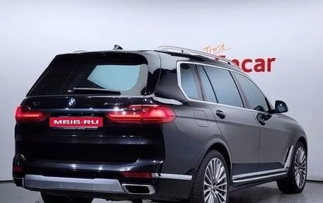 BMW X7, 2022 год, 7 400 000 рублей, 2 фотография