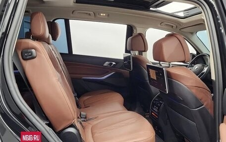 BMW X7, 2022 год, 7 400 000 рублей, 14 фотография