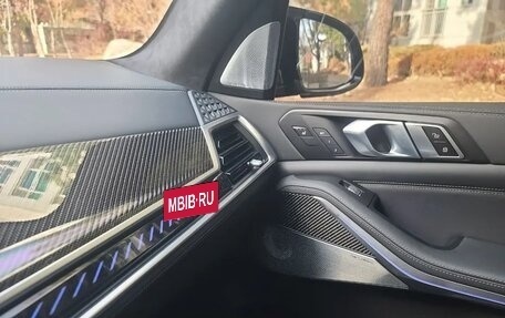 BMW X7, 2022 год, 13 257 000 рублей, 18 фотография