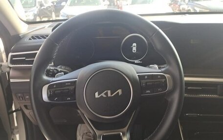 KIA K5, 2021 год, 1 550 000 рублей, 5 фотография