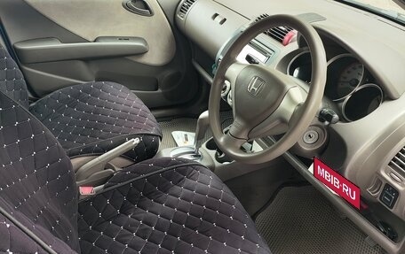Honda Fit III, 2005 год, 430 000 рублей, 2 фотография