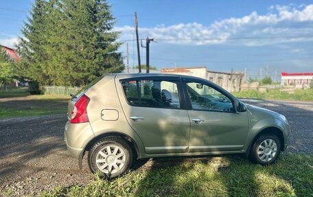 Renault Logan I, 2010 год, 530 000 рублей, 6 фотография
