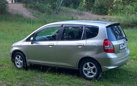 Honda Fit III, 2004 год, 490 000 рублей, 6 фотография