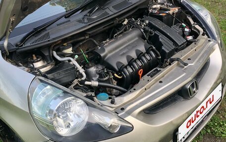 Honda Fit III, 2004 год, 490 000 рублей, 15 фотография