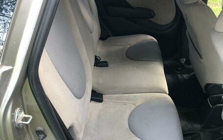 Honda Fit III, 2004 год, 490 000 рублей, 14 фотография