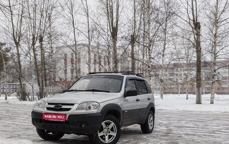 Chevrolet Niva I рестайлинг, 2012 год, 800 000 рублей, 1 фотография