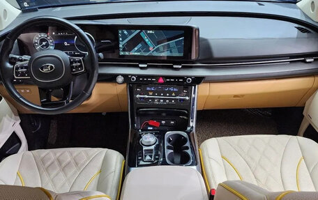 KIA Carnival III, 2021 год, 2 340 000 рублей, 16 фотография