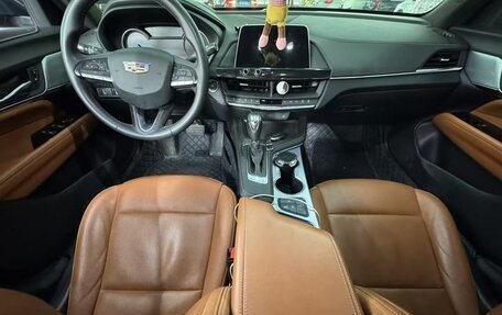 Cadillac CT4 I, 2022 год, 2 200 000 рублей, 9 фотография
