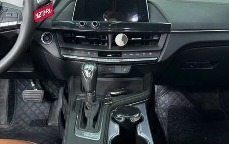 Cadillac CT4 I, 2022 год, 2 200 000 рублей, 10 фотография