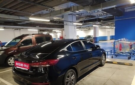 Hyundai Elantra VI рестайлинг, 2018 год, 1 450 000 рублей, 2 фотография