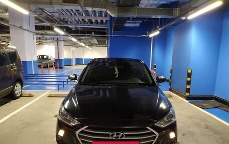 Hyundai Elantra VI рестайлинг, 2018 год, 1 450 000 рублей, 3 фотография