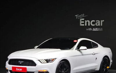 Ford Mustang VI рестайлинг, 2022 год, 2 970 000 рублей, 1 фотография