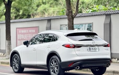 Mazda CX-4, 2022 год, 2 005 000 рублей, 5 фотография