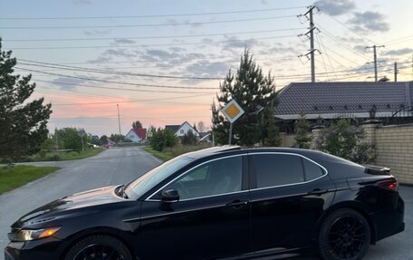 Toyota Camry, 2021 год, 3 250 000 рублей, 9 фотография